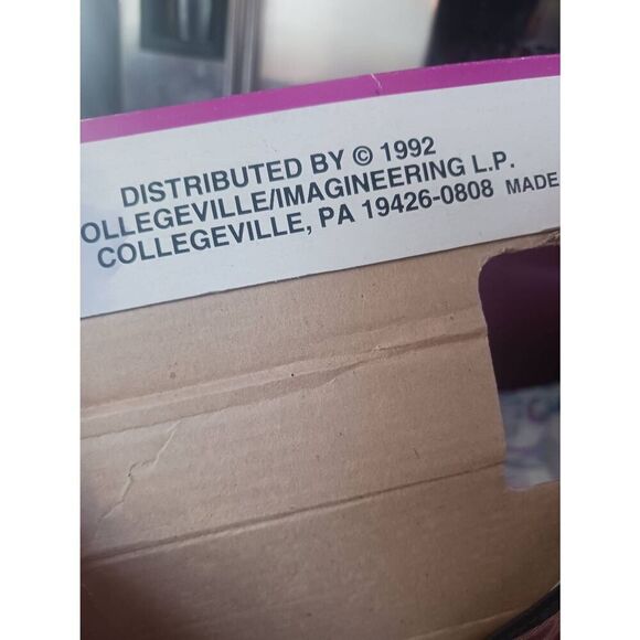 Vintage 1992 kids Tasmanian devil costume fits 5 / 6  new no mask - Picture 3 of 3